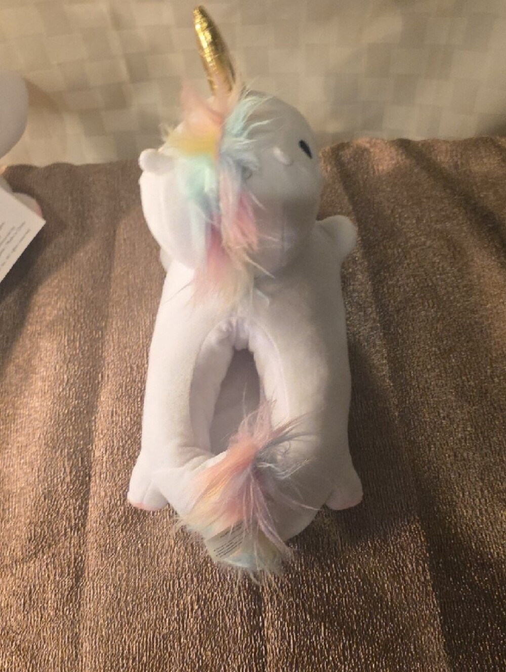 Smoko Light Up Unicorn Women's Plush Slippers - Picture 9 of 13